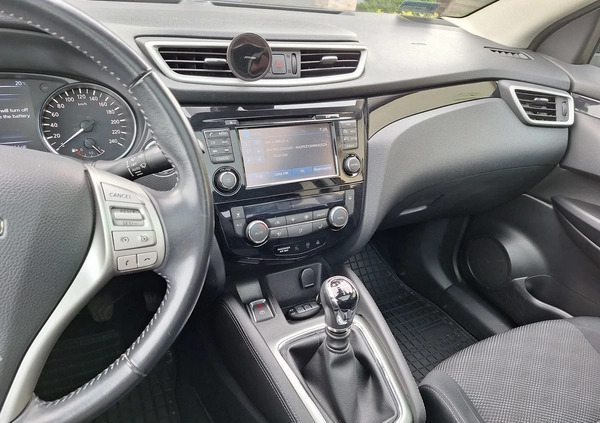 Nissan Qashqai cena 67950 przebieg: 89450, rok produkcji 2015 z Mikołów małe 191